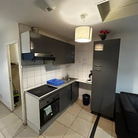 Light Side Self Checkin Available Sarcelles